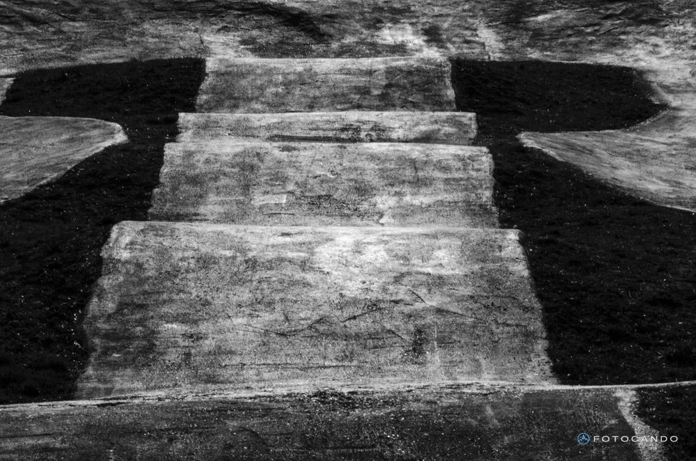 Pump track seen from above, in black and white, February 2019
