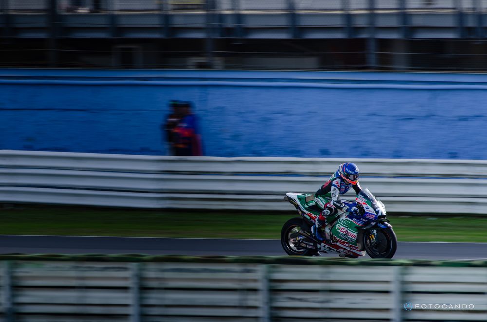 MotoGP, pass along the pit wall, 2021